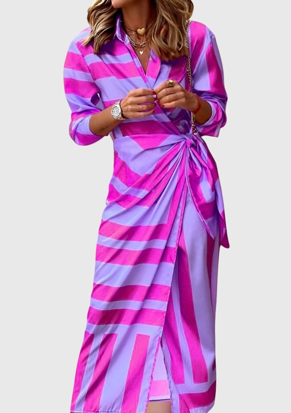 Everly | Elegancka kopertowa sukienka z nadrukiem