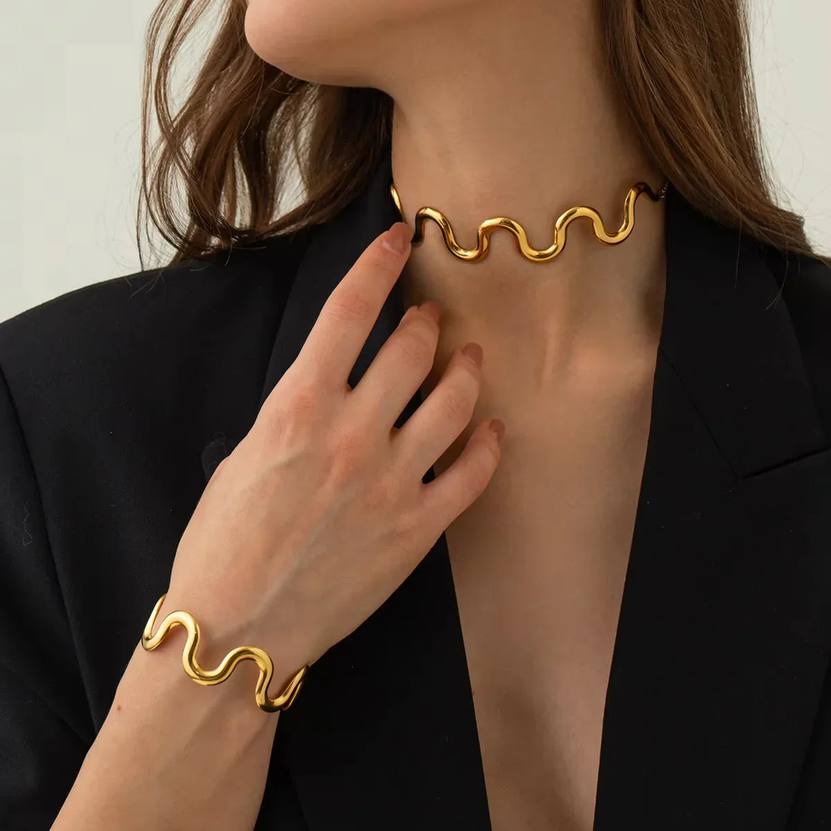 Bransoletka Senna Twisted Gold Bangle