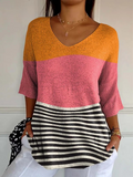 Damski sweter dzianinowy w abstrakcyjne wzory w linie