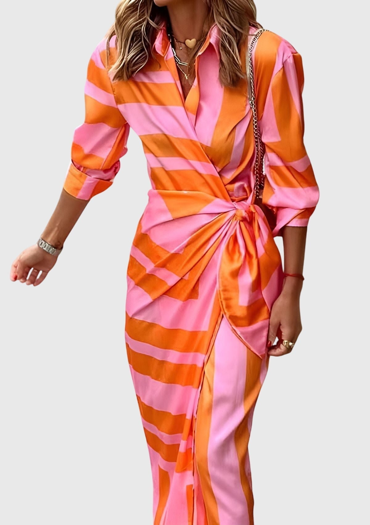Everly | Elegancka kopertowa sukienka z nadrukiem