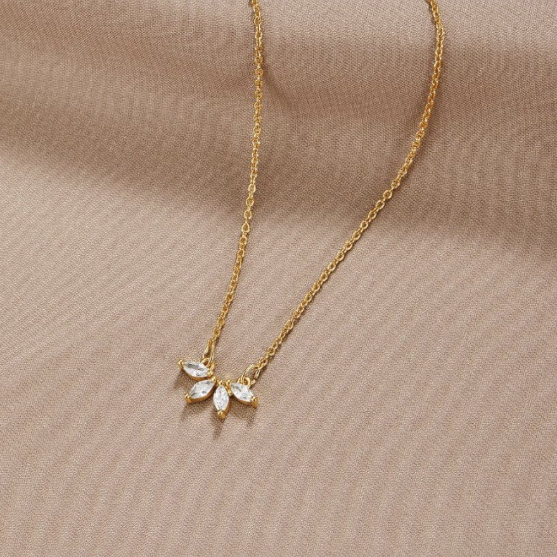 Naszyjnik z zawieszką Tiffany Crystal Leaf
