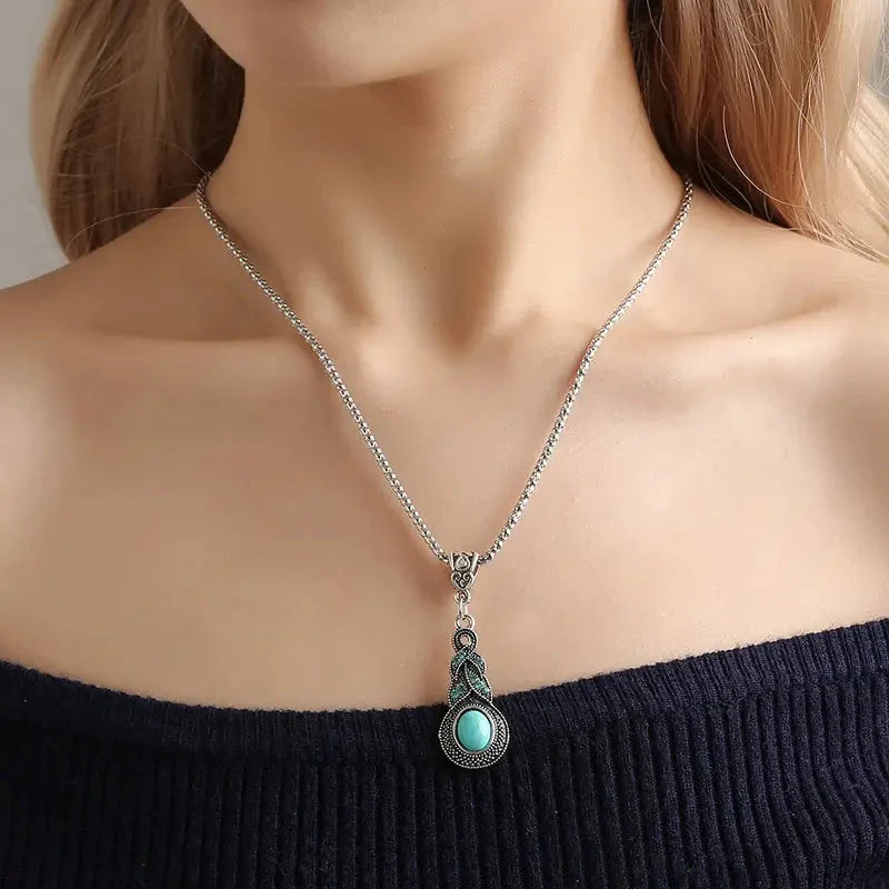 Zestaw biżuterii z turkusu w stylu vintage
